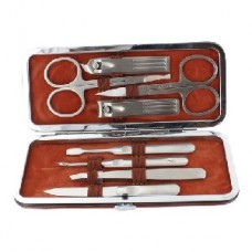 Manicure Set (8 pieces) in Brown Case